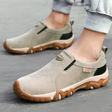 men  sport running shoes
